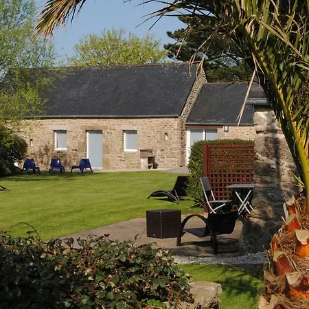Domaine Des Abers Holiday home *